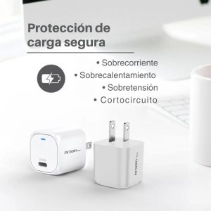 Cargador portátil ultraligero con protección inteligente.