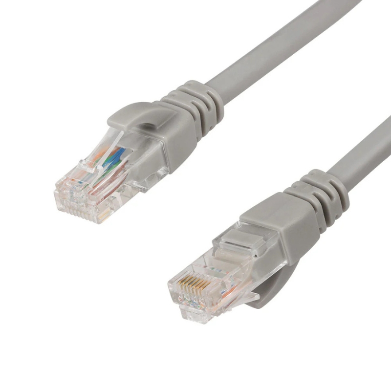 Cable de red UTP Cat6 de 2 metros con conectores RJ-45 snagless, ideal para conexiones de alta velocidad en redes domésticas y corporativas.