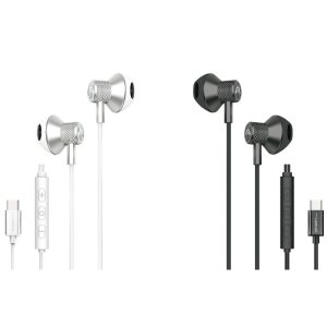 Audífonos alámbricos ArgomTech Ultimate Sound Aura con conector USB-C, diseño metálico, auriculares magnéticos, micrófono y controles integrados.