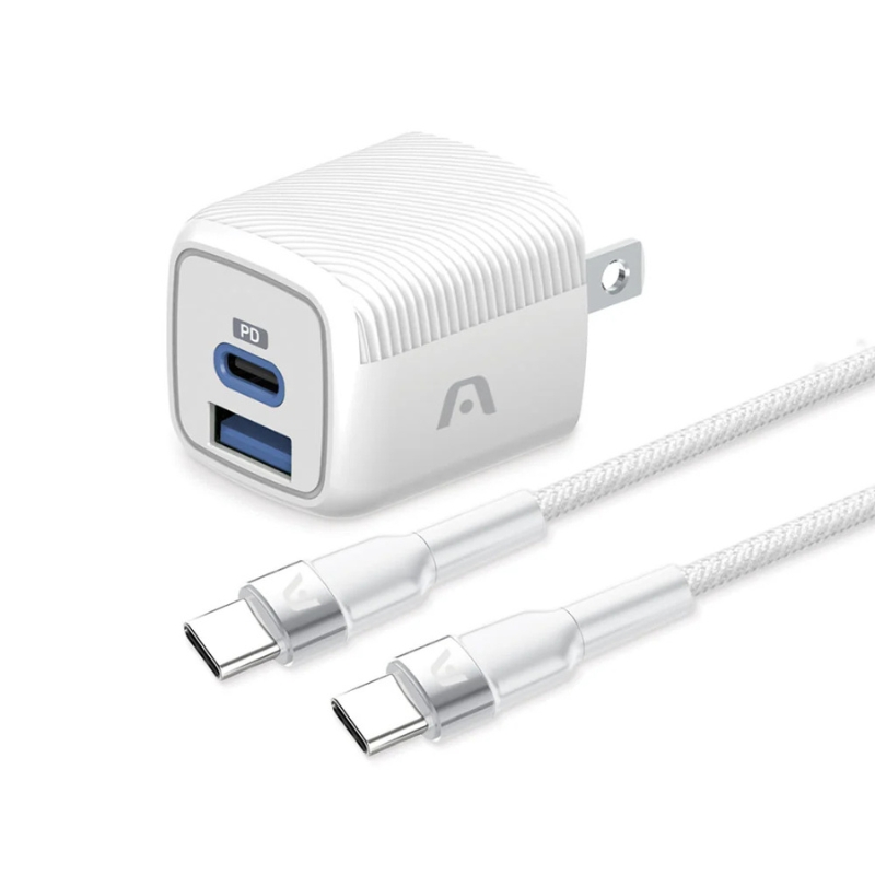 Cargador VOLTA P40 de ArgomTech con tecnología GaN, 38W de salida, dos puertos (USB-C y USB-A) y cable USB-C a USB-C de 1.8m incluido.